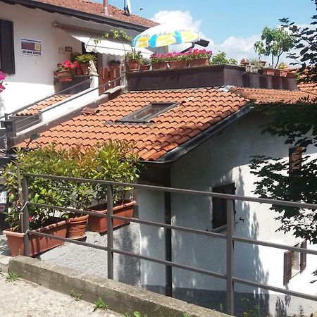 Miniappartamento Gony Plesio Esterno foto