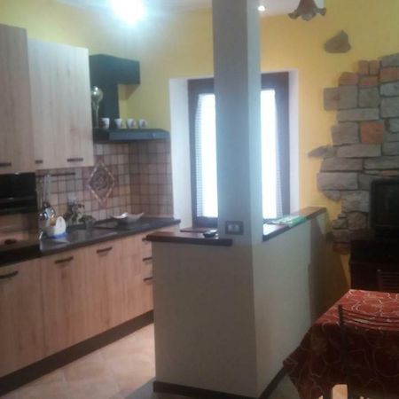 Miniappartamento Gony Plesio Esterno foto