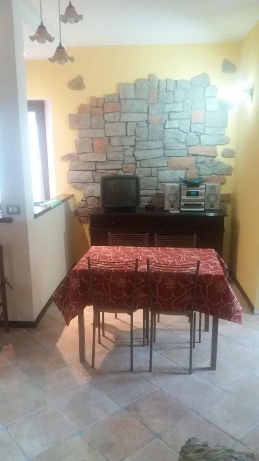 Miniappartamento Gony Plesio Esterno foto